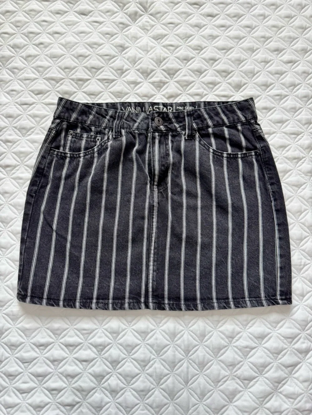 Vanilla Star Black White Striped Denim Mini Skirt Size 7 Waist 28 Y2K 90s Punk